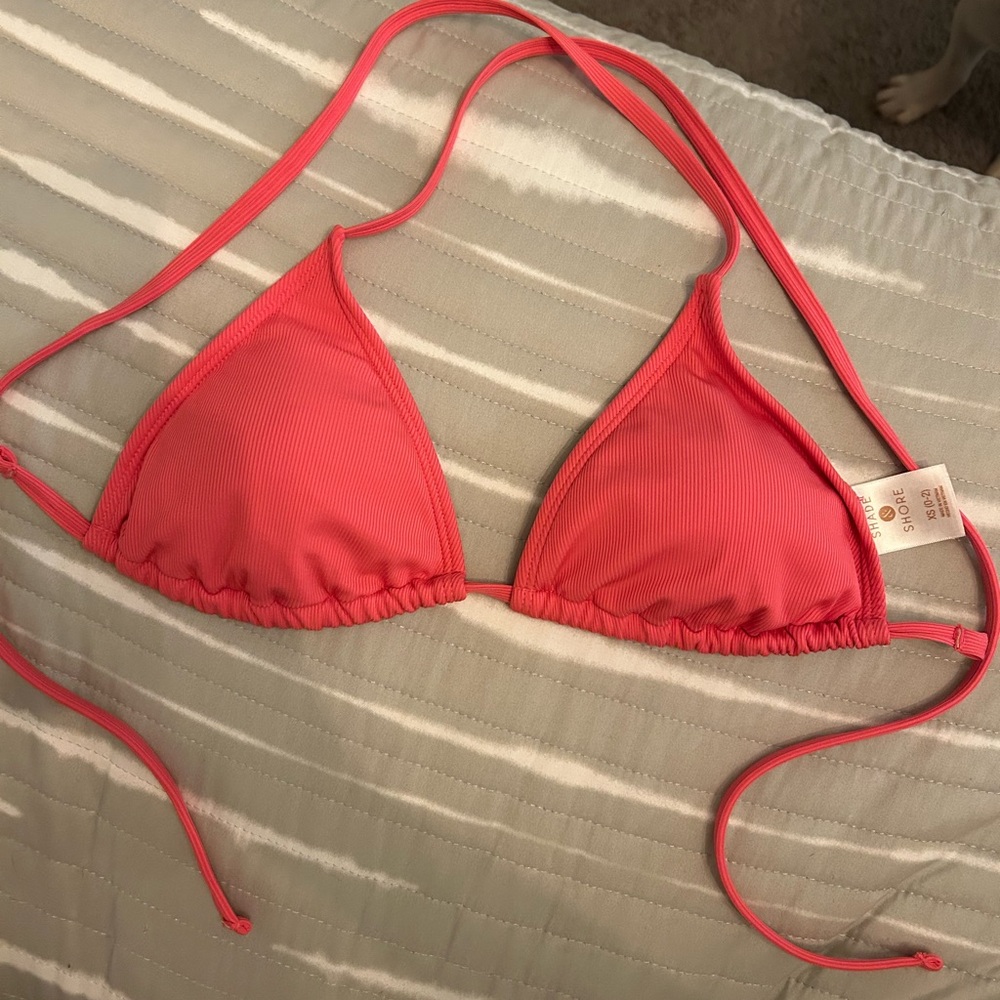 Shade & Shore Pink Triangle Bikini Top – Size XS